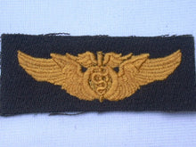 Load image into Gallery viewer, Flight Surgeon Insignia
