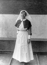 Load image into Gallery viewer, WW1 Nurses Cape
